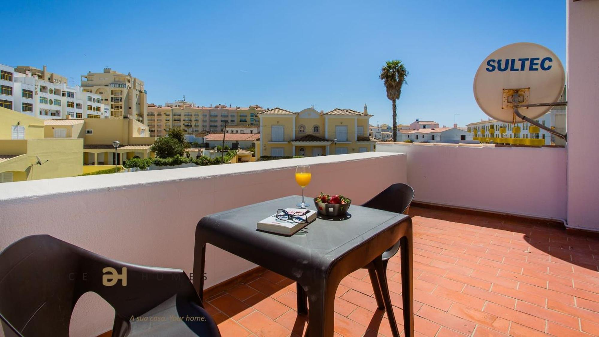 Greice Homes-650 Meters From The Beach, 4 Bedrooms Villa For Holidays In Vilamoura-Quarteira Zewnętrze zdjęcie